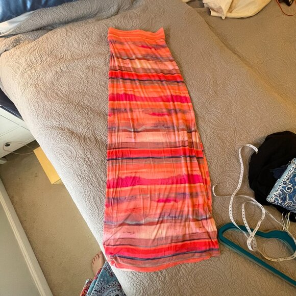 a.n.a. WOMEN's 2X contemporary Pinks and Peaches MAXI Skirt - Picture 3 of 4